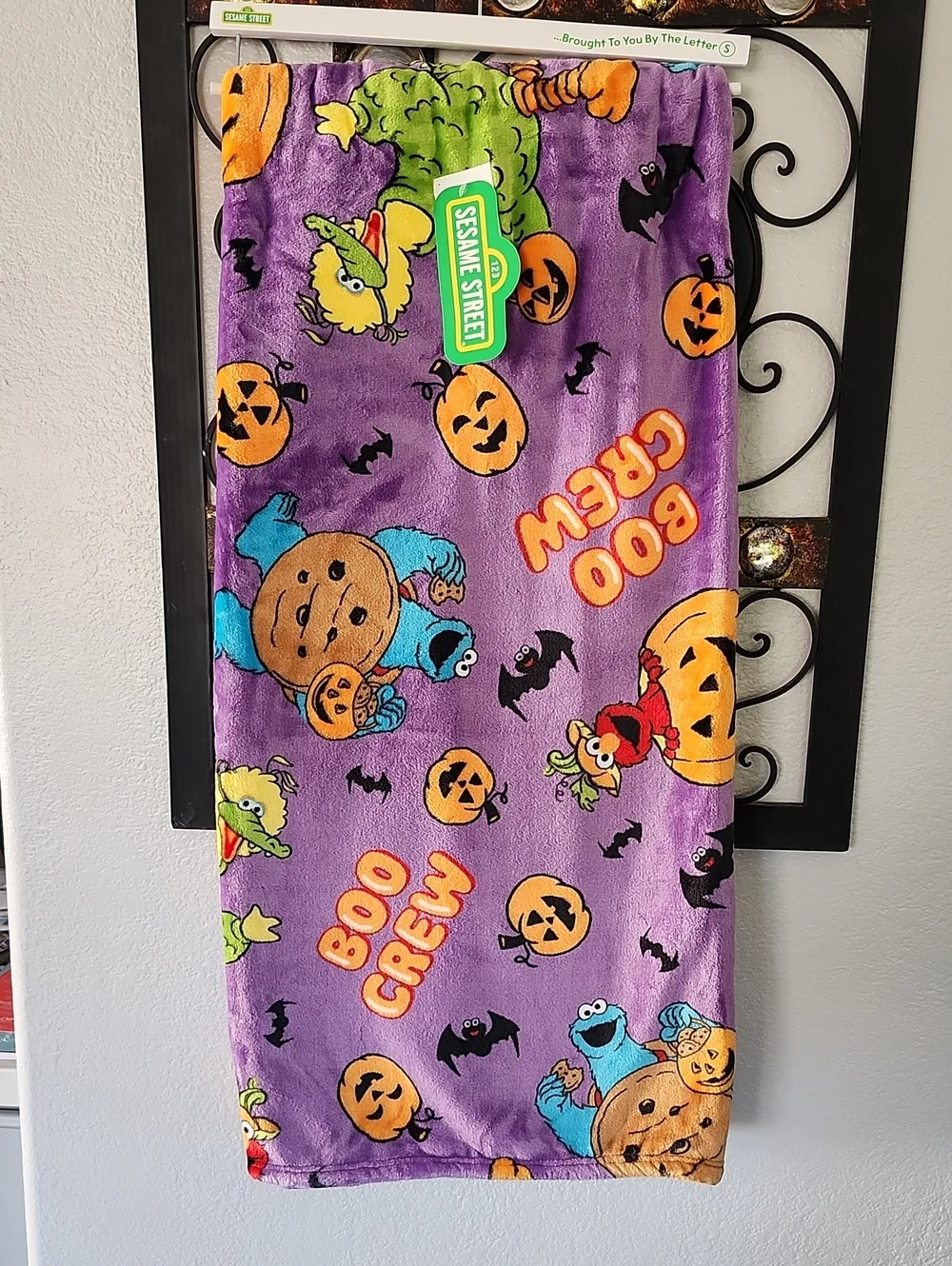 Sesame Street Purple Halloween 'Boo Crew' Plush Throw Blanket